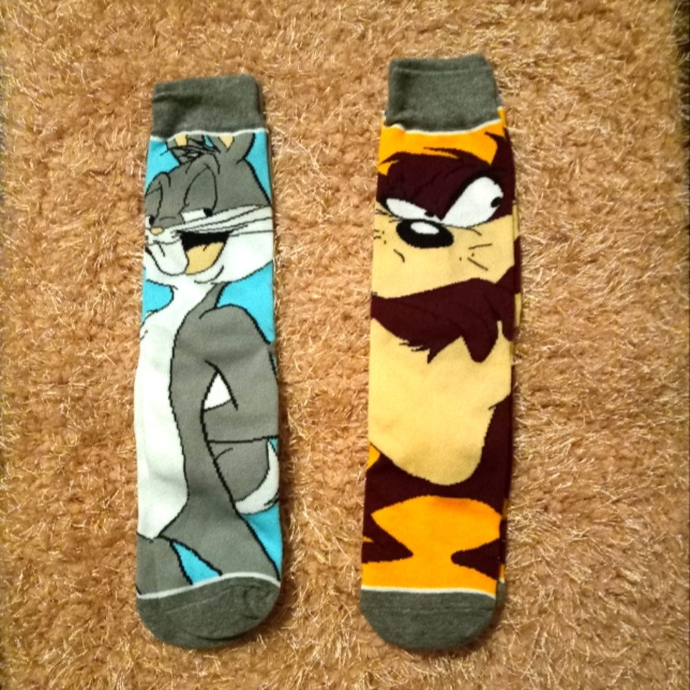 NWT 2 PAIR CARTOON SOCKS